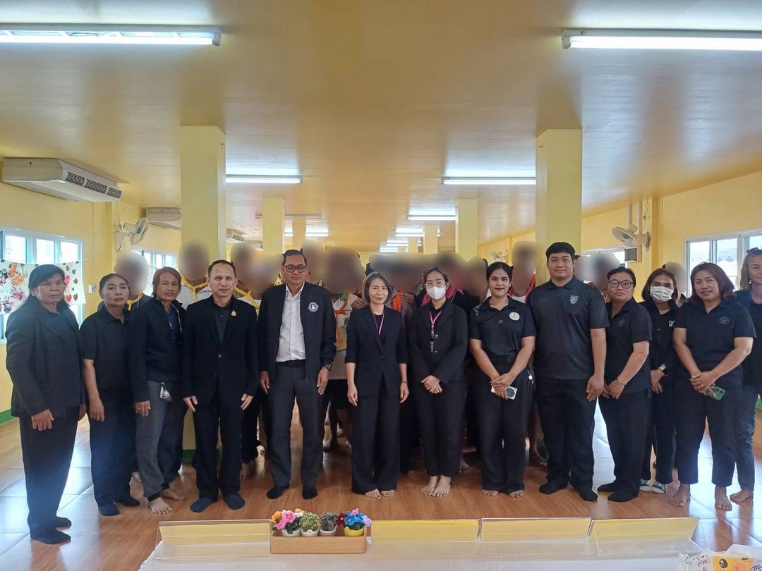 ร่วมเป็นวิทยากรบรรยาย ด้านส่งเสริมการประกอบอาชีพอิสระ การมีงานทำ และการส่งเสริมการรับงานไปทำที่บ้าน