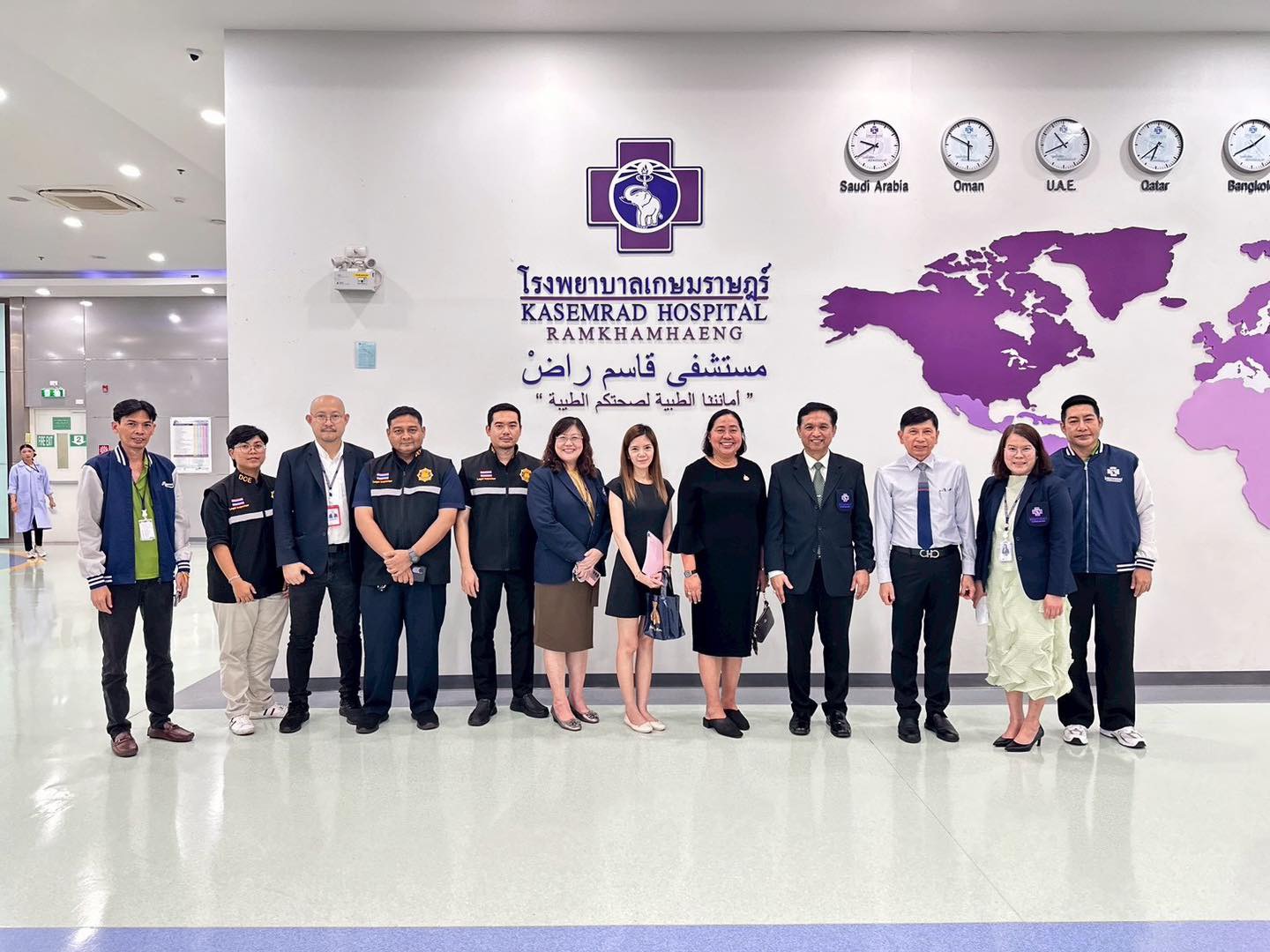 เจ้าหน้าที่ฝ่ายควบคุมการทำงานของคนต่างด้าว ลงพื้นที่ตรวจสอบการดำเนินการตรวจสุขภาพคนต่างด้าวของสถานพย