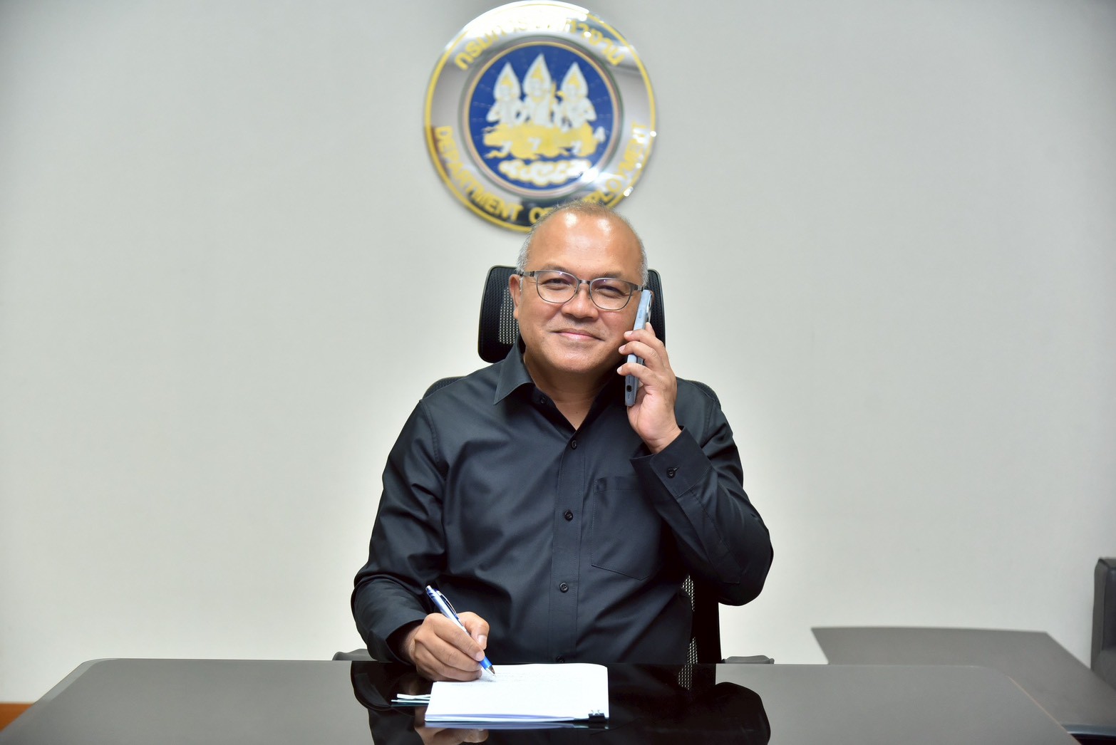 ผู้ตรวจราชการกรม กรมการจัดหางาน ให้สัมภาษณ์ในรายการ “96.0 พูดตรงประเด็น”