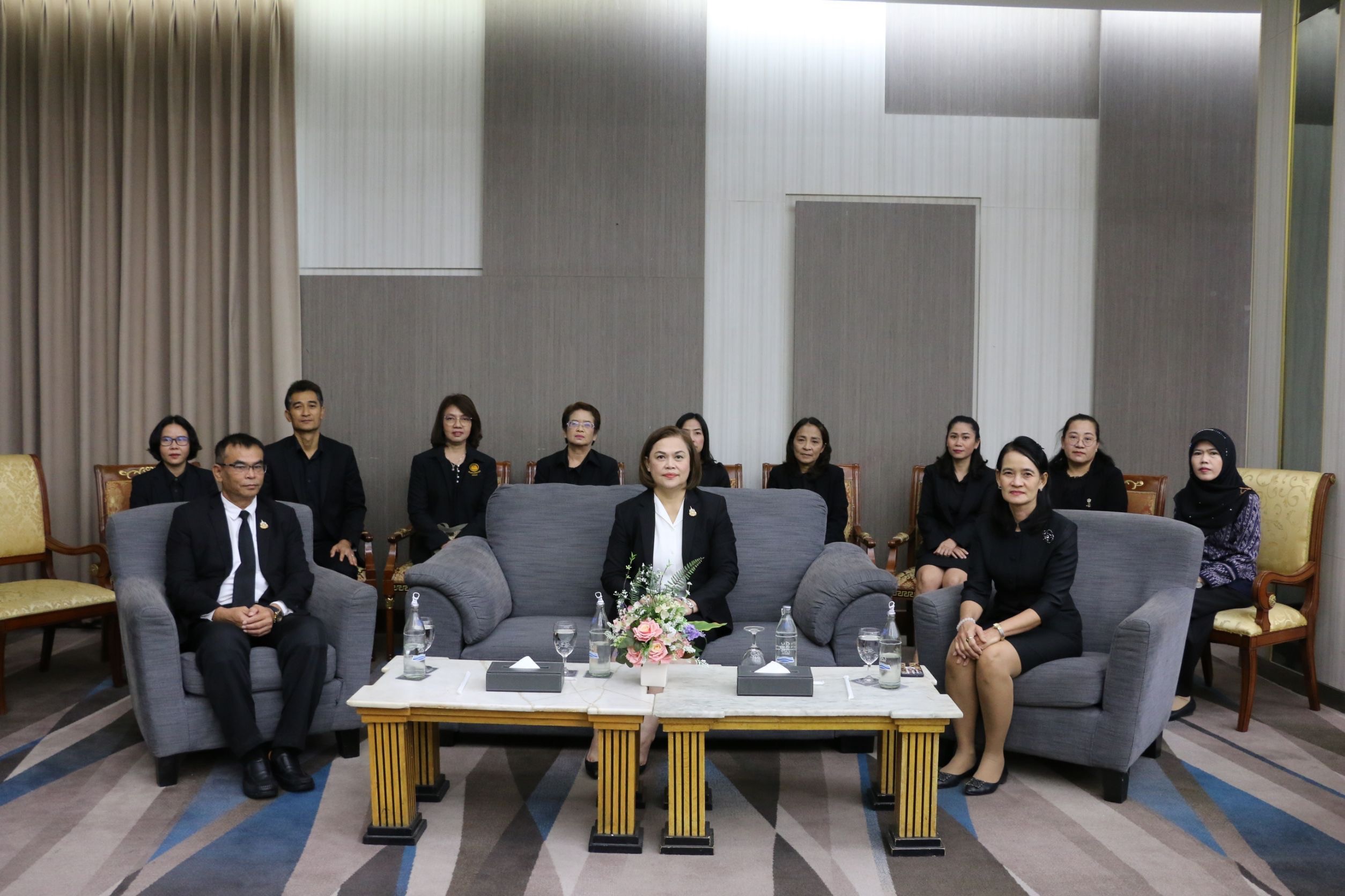 การฝึกอบรมเชิงปฏิบัติการการใช้งานสื่อเรียนรู้อาชีพผ่านโลกเสมือนจริง ด้วยแว่น VR