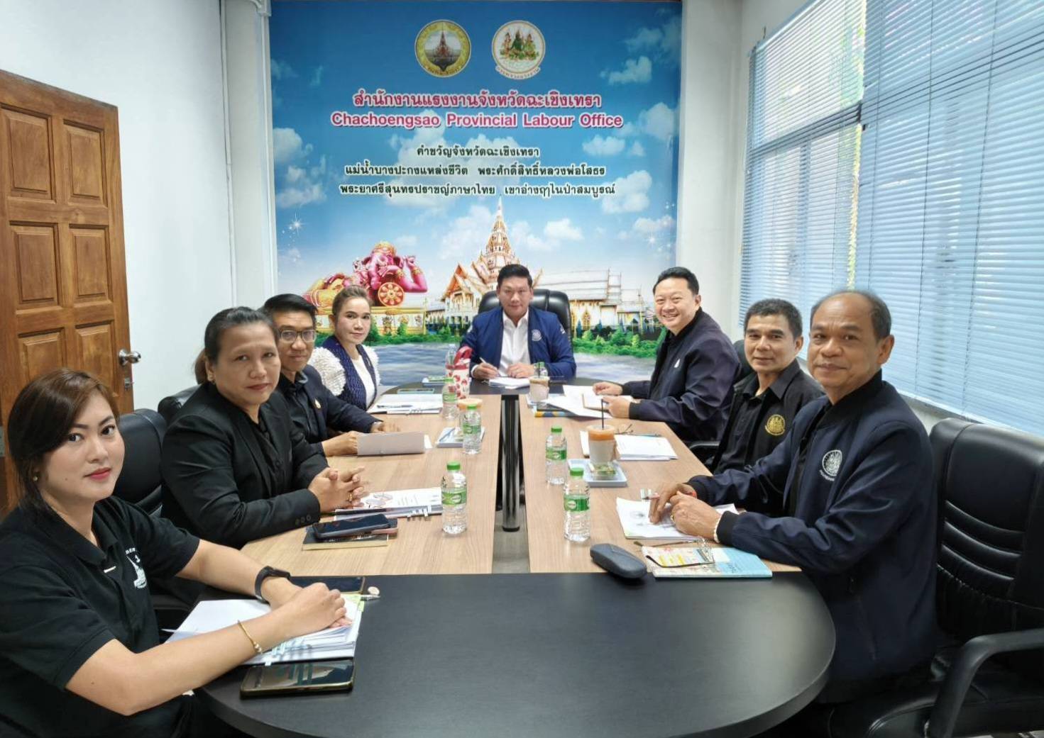 ขับเคลื่อนนโยบายเชิงรุก เร่งสร้างความตระหนักรู้และป้องกันปัญหาการหลอกลวงลักลอบไปทำงานต่างประเทศ