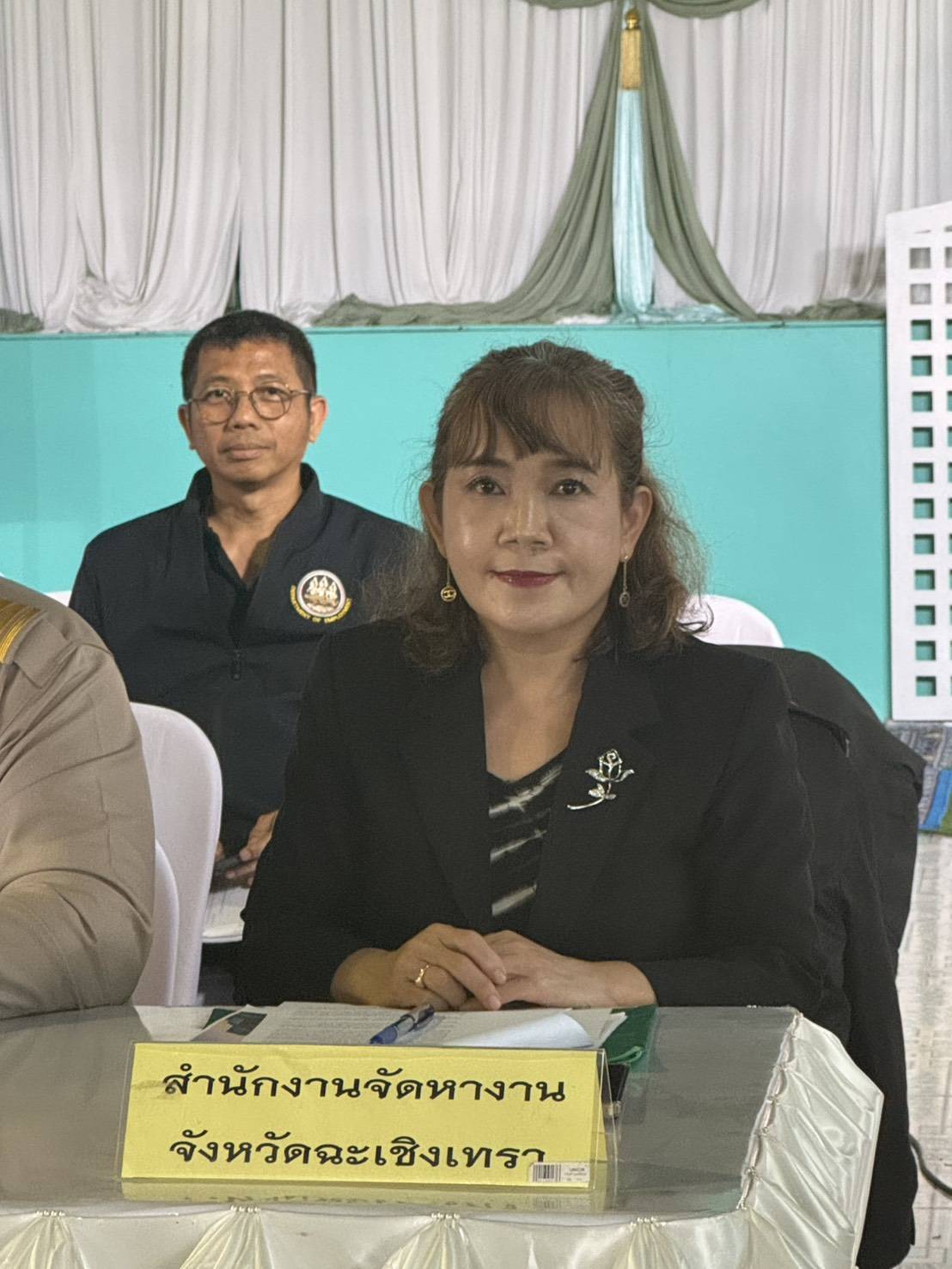 ลงพื้นที่บางคล้า สร้างเครือข่ายผู้นำชุมชน ป้องกันการหลอกลวงไปทำงานต่างประเทศ