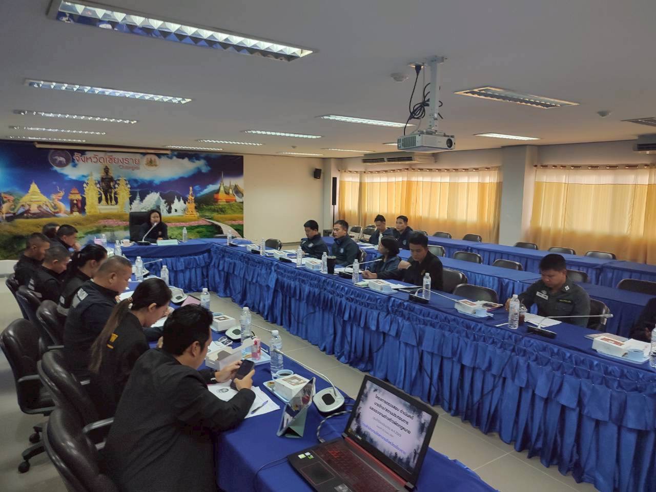 จัดหางานจังหวัดเชียงรายและเจ้าหน้าที่ฝ่ายตรวจและคุ้มครองคนหางาน ร่วมประชุมหารือการตรวจสอบ ดำเนินคดีนายจ้าง/สถานประกอบการ และแรงงานต่างด้าวผิดกฎหมาย จังหวัดเชียงราย ประจำปีงบประมาณ พ.ศ. 2569