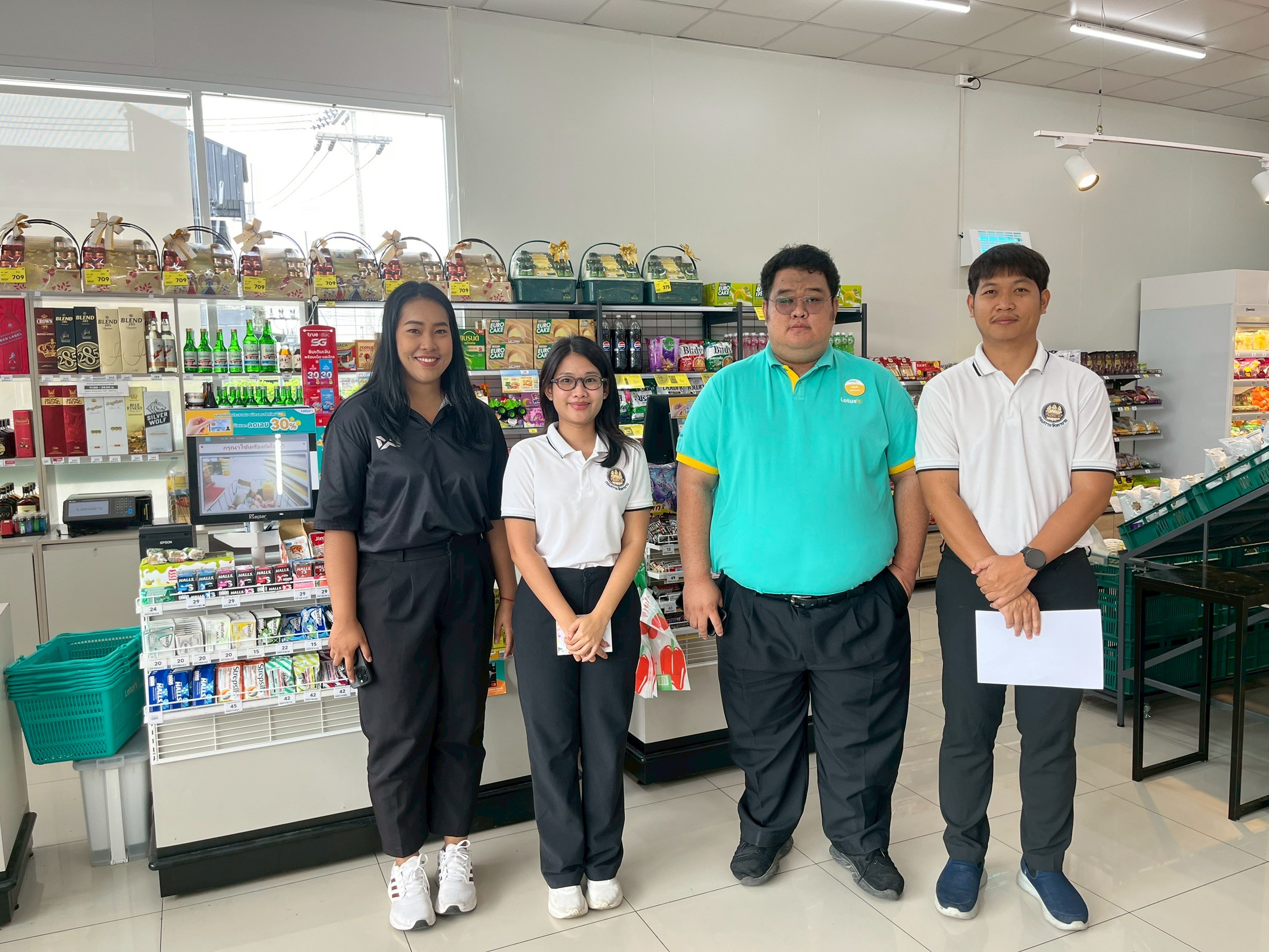 ออกพบนายจ้างสถานประกอบการ เพื่อประชาสัมพันธ์ภารกิจสำนักงานฯ พร้อมทั้งรับแจ้งความต้องการจ้างงาน