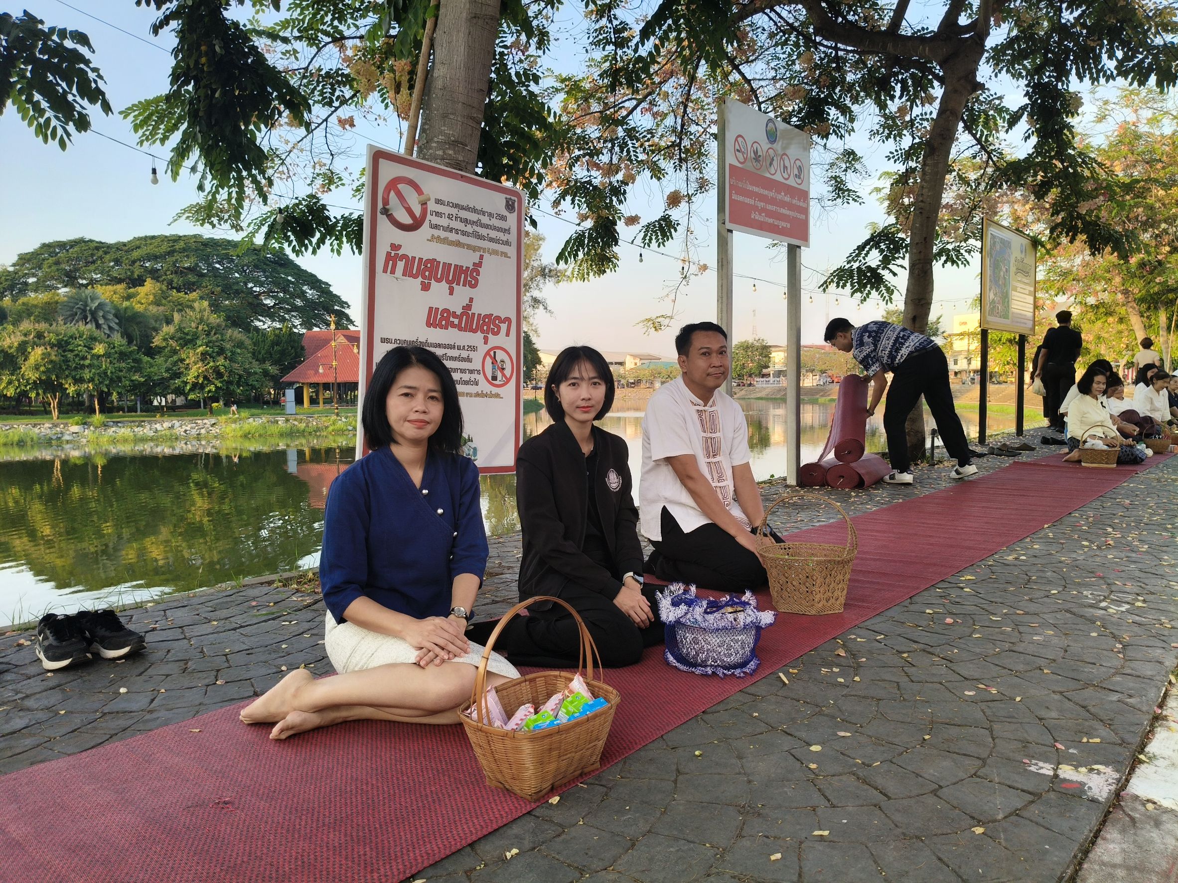 ร่วมโครงการส่งเสริมการประชาสัมพันธ์ การค้าการผลิต และการบริการ และเป็นมิตรต่อสิ่งแวดล้อม