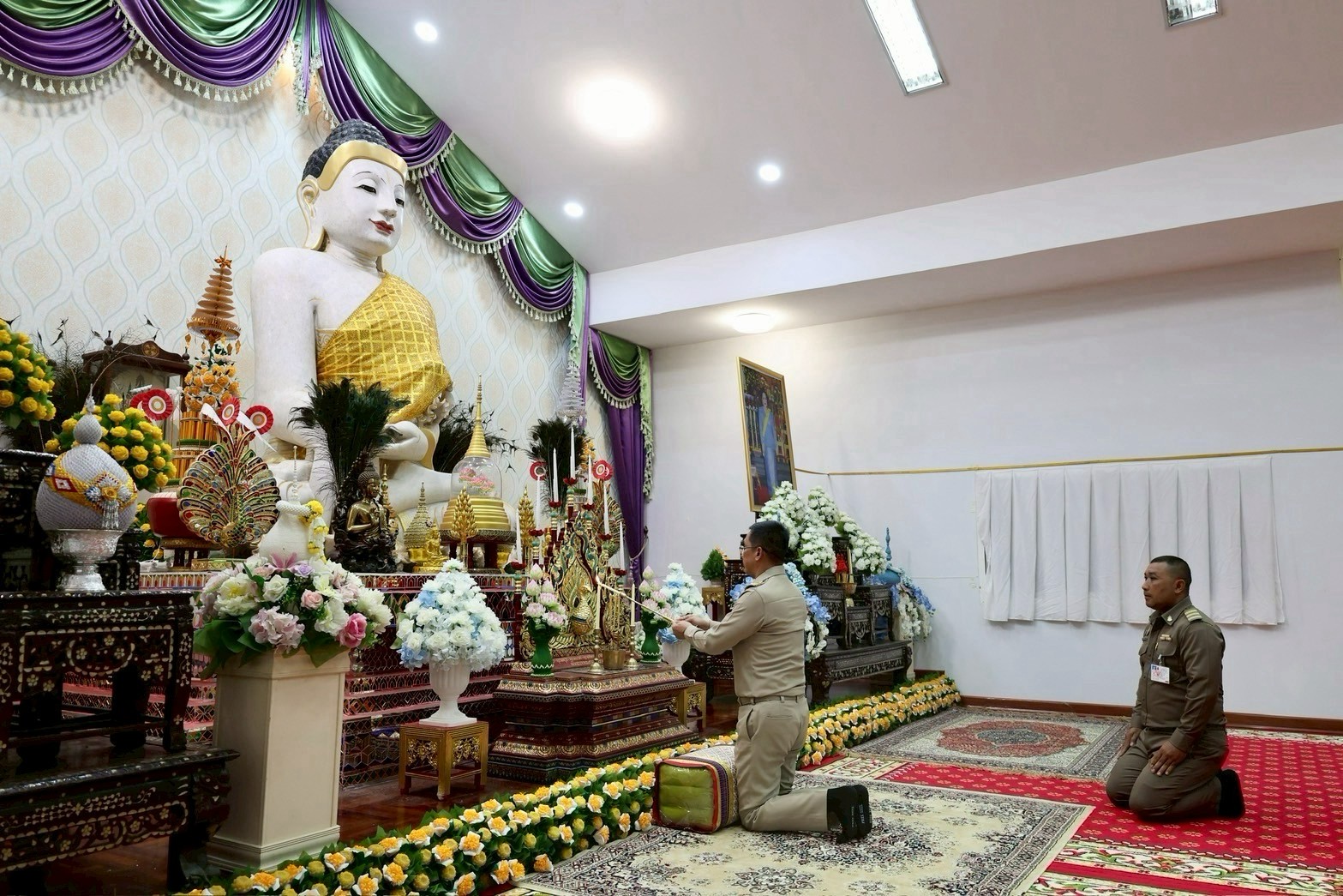 พิธีพิธีสวดพระพุทธมนต์จิตตภาวนาอุทิศถวายพระราชกุศลแด่สมเด็จพระนางเจ้าสิริกิติ์