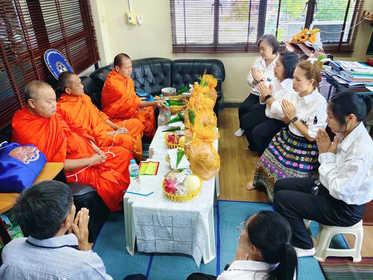 ร่วมพิธีทำบุญศูนย์บริหารข้อมูลตลาดแรงงานภาคเหนือ เพื่อเสริมสร้างความเป็นสิริมงคล และสร้างขวัญกำลังใจ
