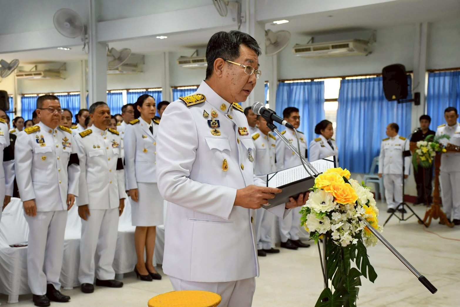 ร่วมรัฐพิธีวันที่ระลึกพระบาทสมเด็จพระนั่งเกล้าเจ้าอยู่หัว พระมหาเจษฎาราชเจ้า