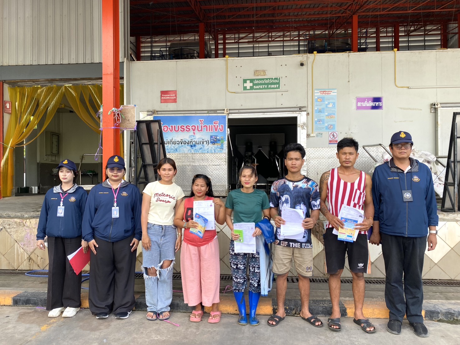 เจ้าหน้าที่งานตรวจและคุ้มครองคนหางาน ลงพื้นที่อำเภอวิภาวดี จังหวัดสุราษฎร์ธานี