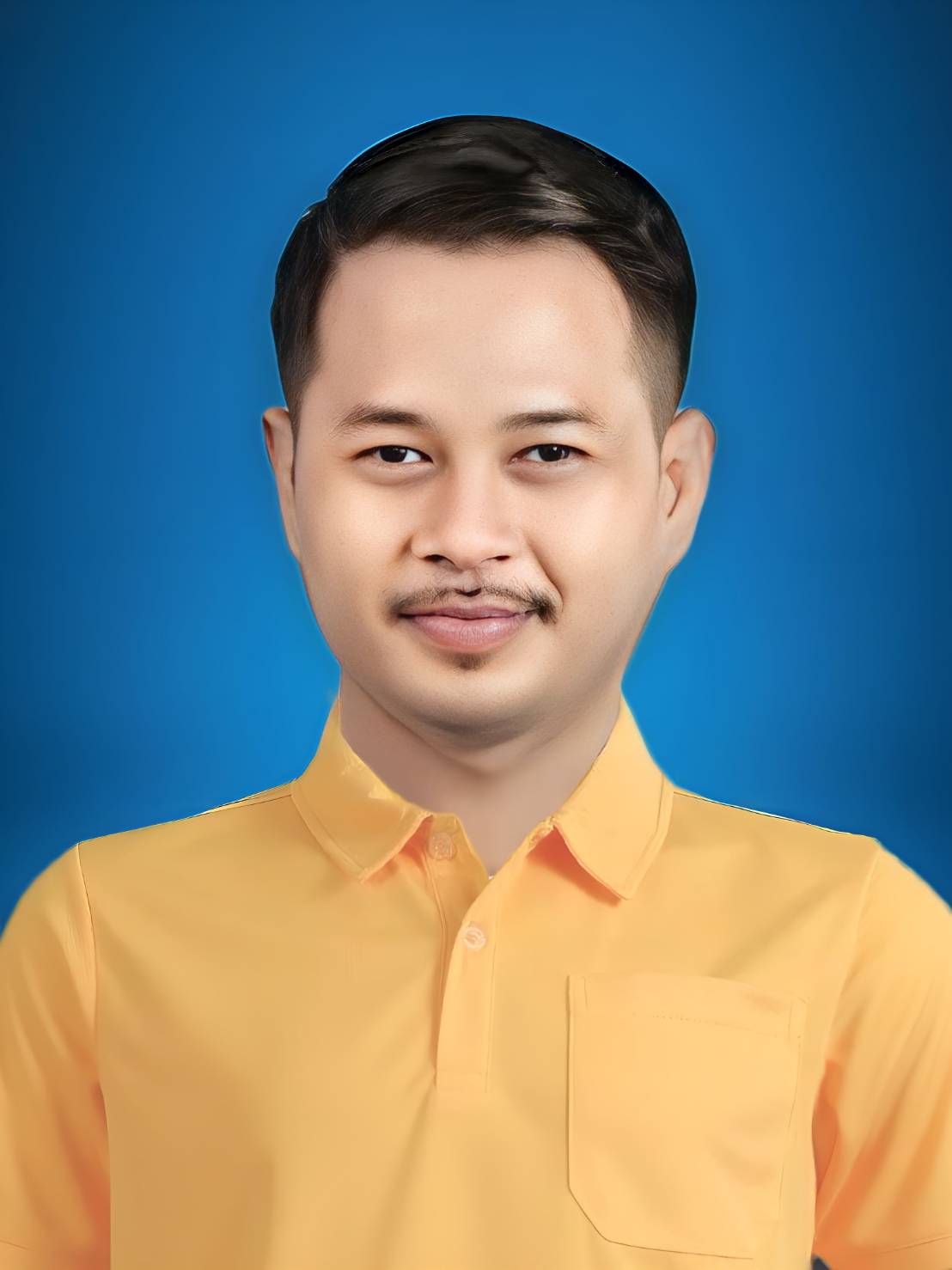 นางณิชนันทน์ ศรีสิริ