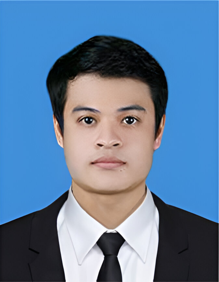 นางณิชนันทน์ ศรีสิริ