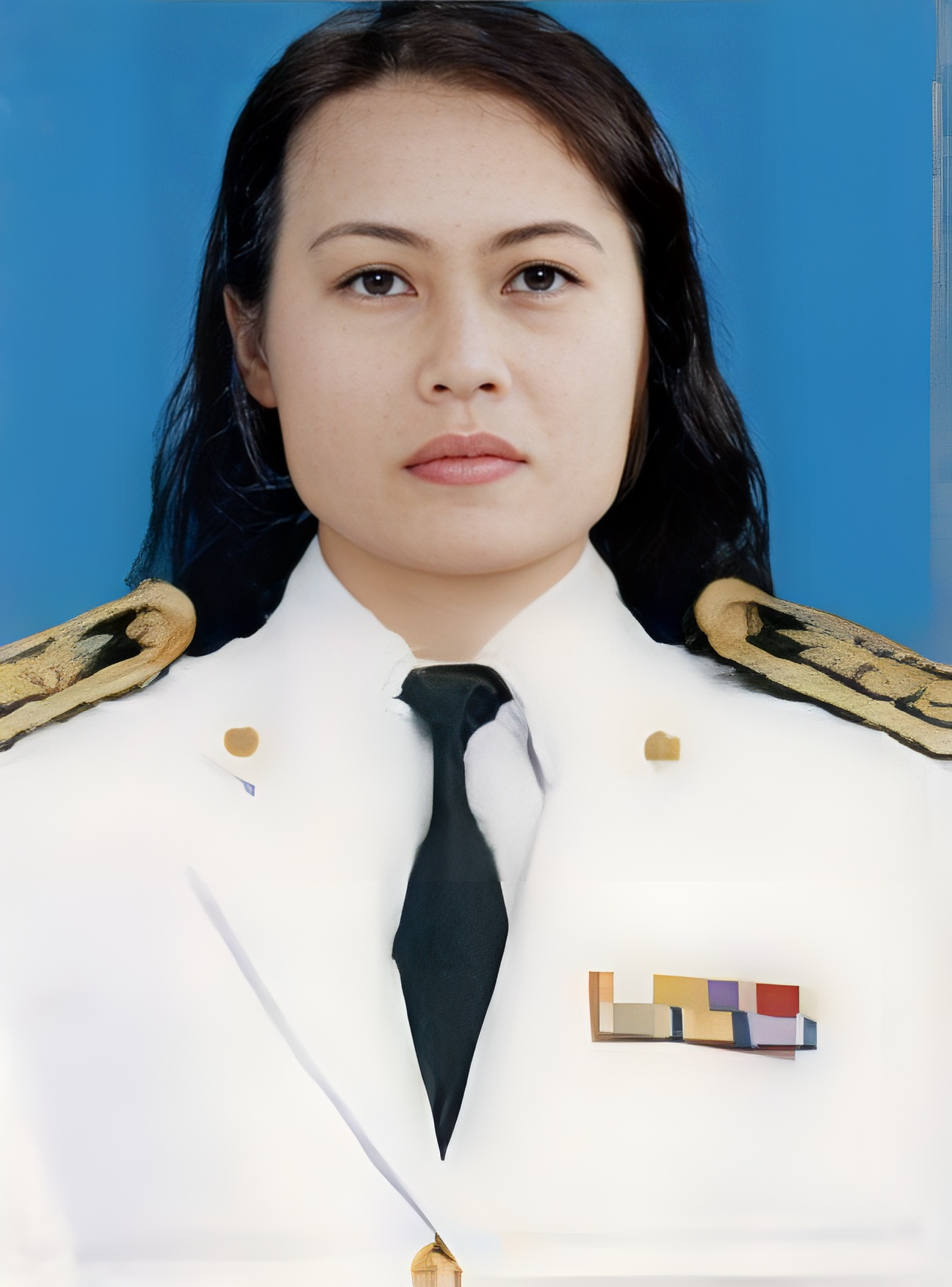 นางณิชนันทน์ ศรีสิริ