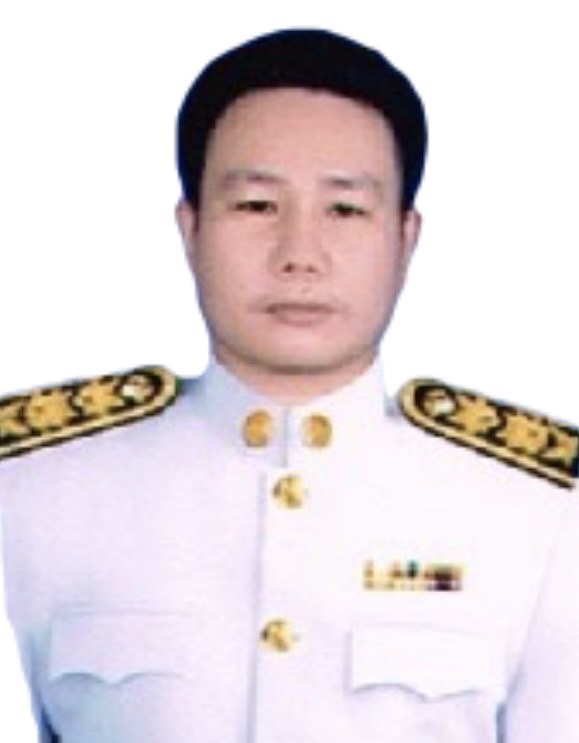 นางสาวนวพรรษ  รัตนพร