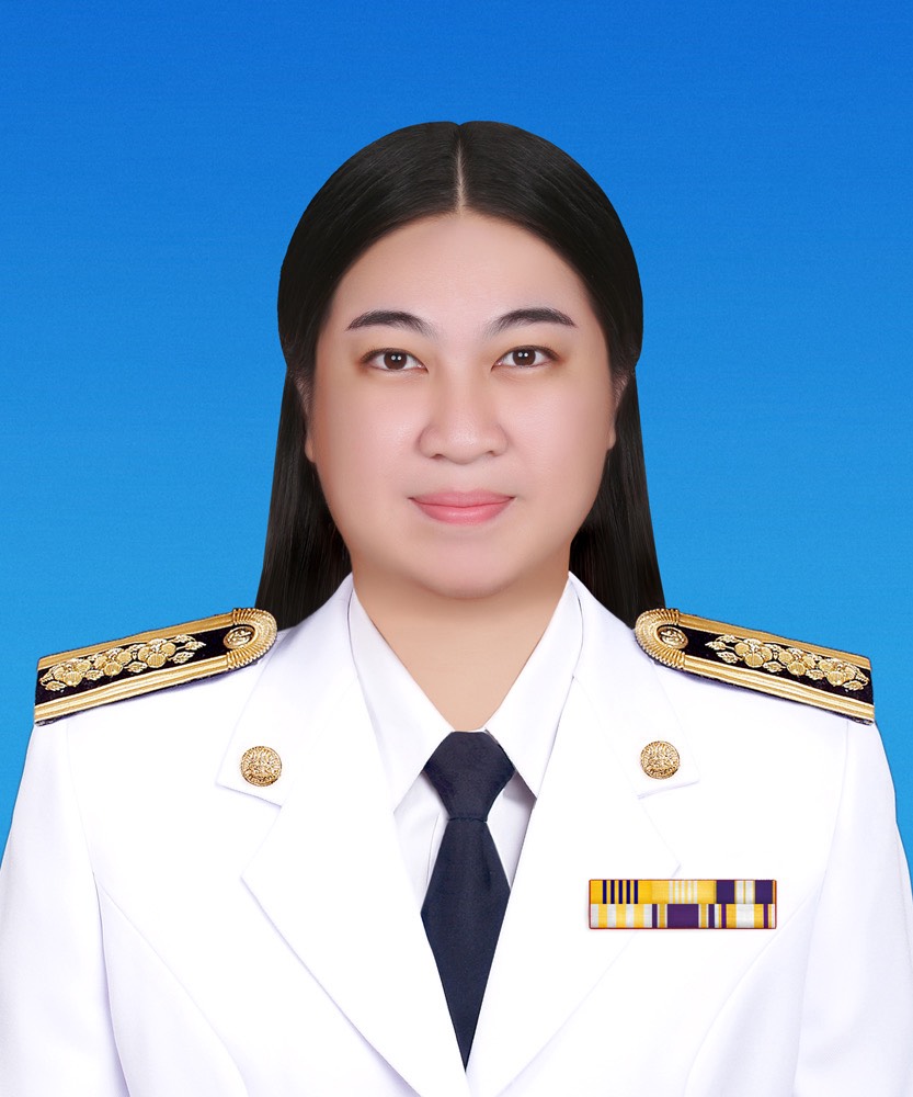 นางสาวณัฎฐา หอมหวล