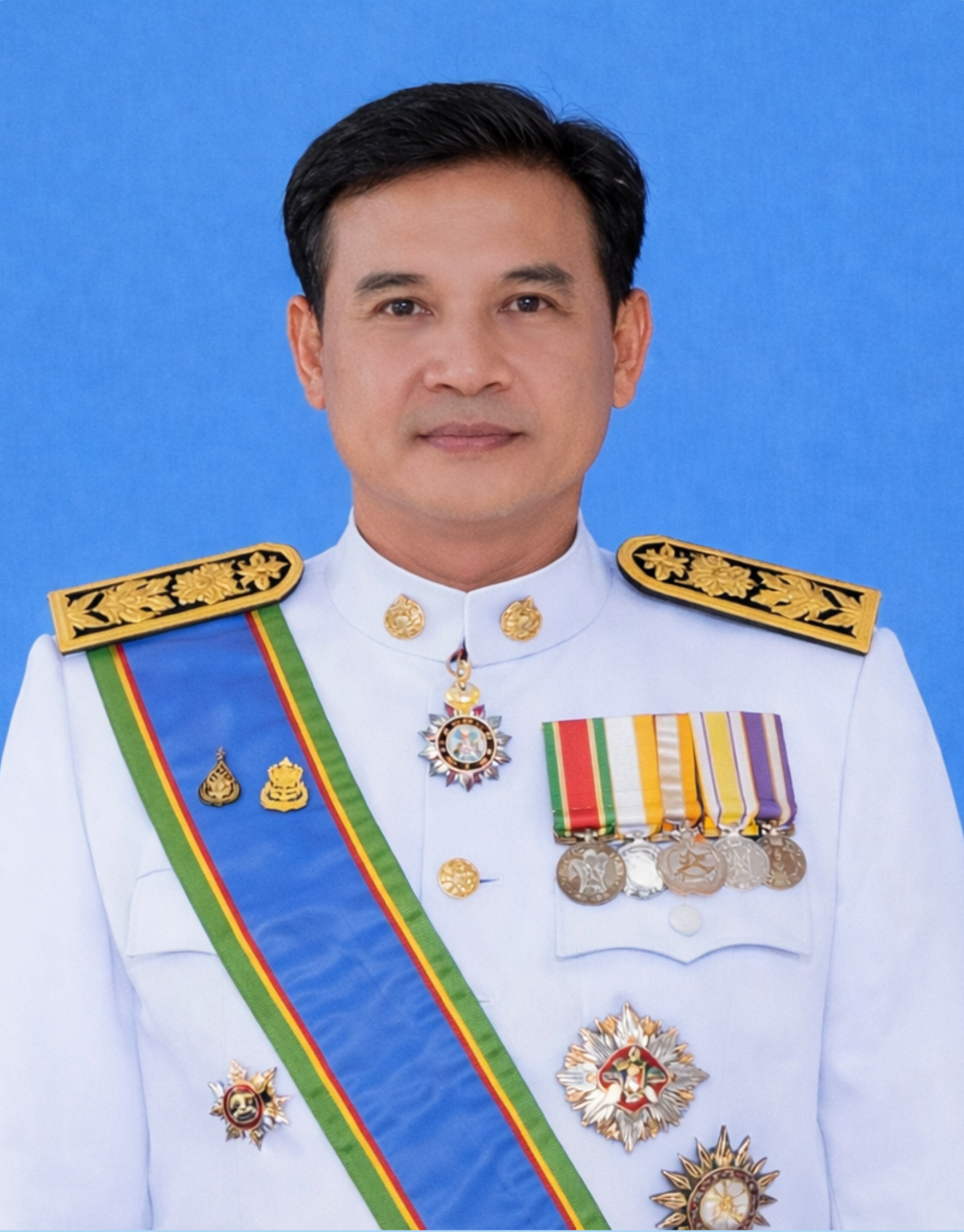 นายสุวิทย์ วัฒนาสันติกุล ผู้อำนวยการกองบริหารทรัพยากรบุคคล