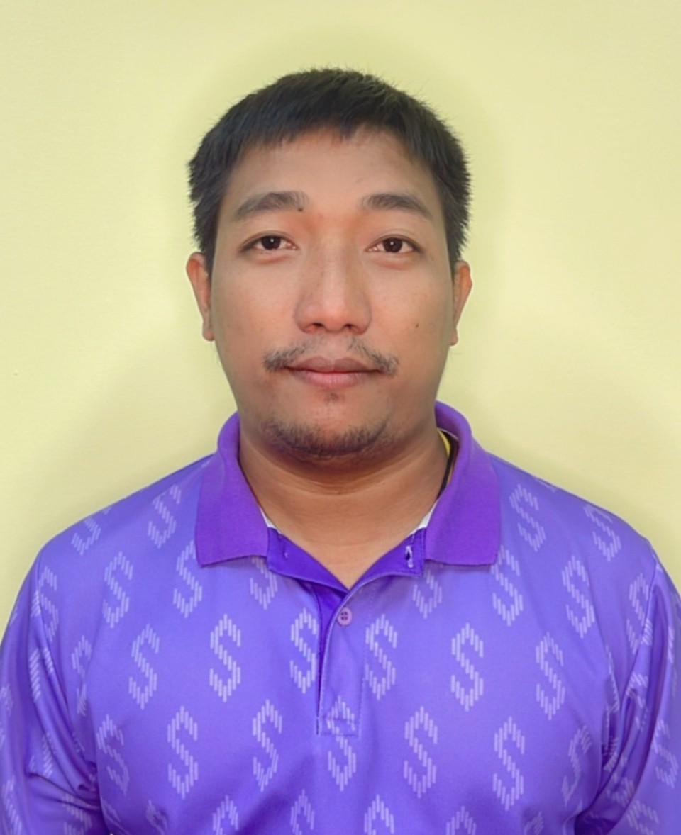 นางทิพย์สุคนธ์ เทียนแก้ว