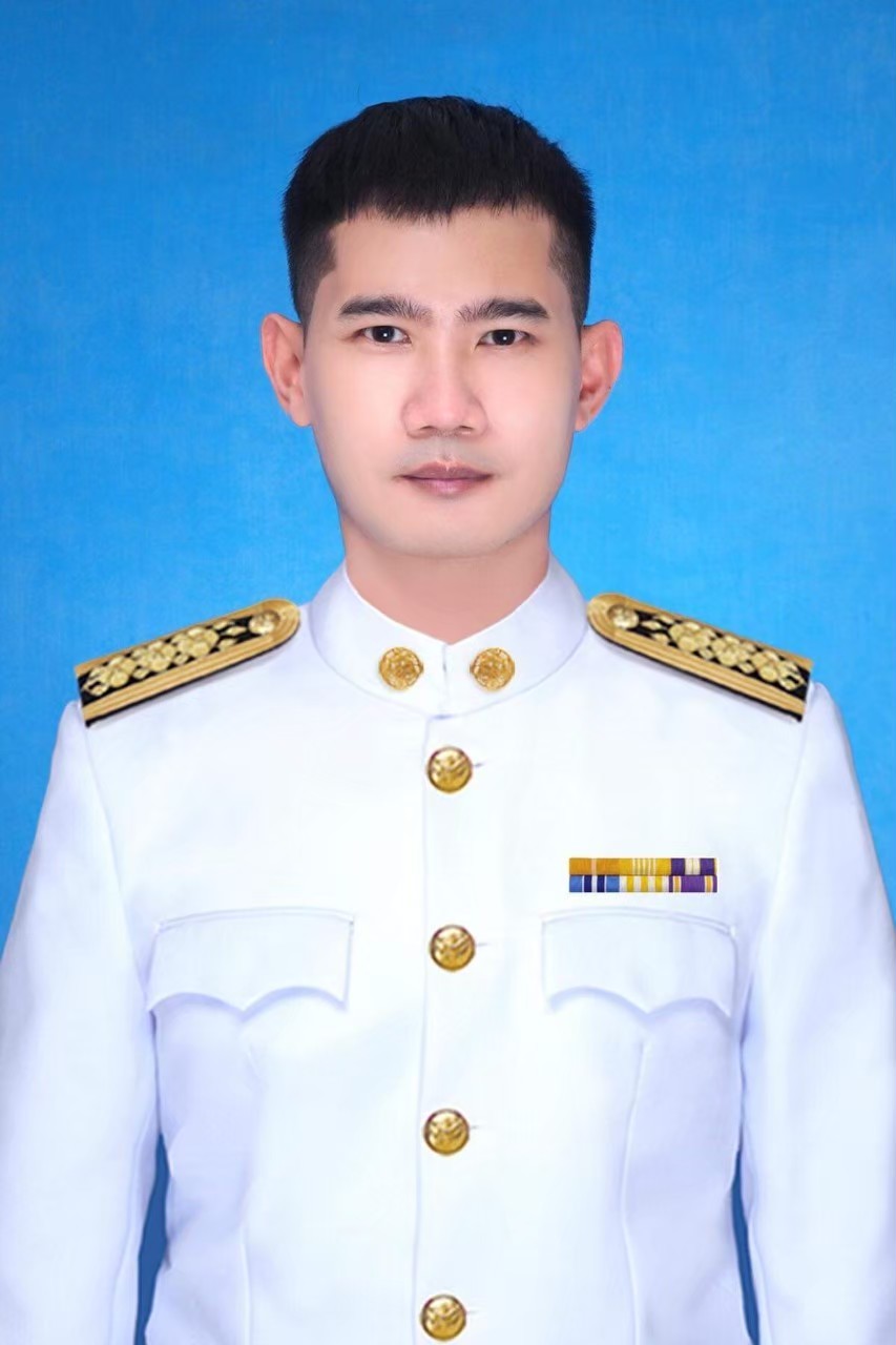 นางสาวมีนา สืบสาย