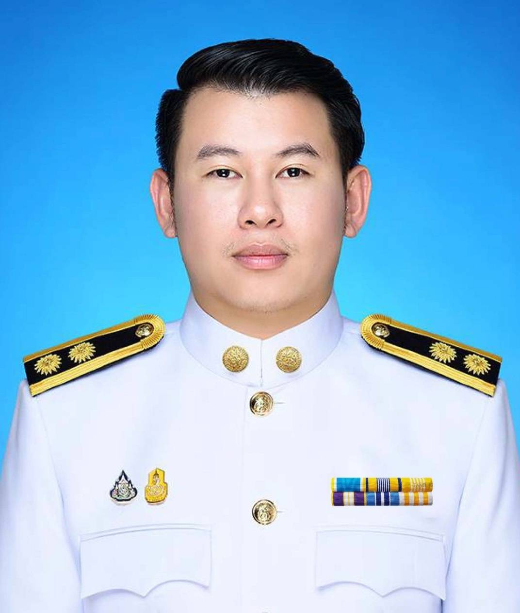 นายอุบล แมลงภู่