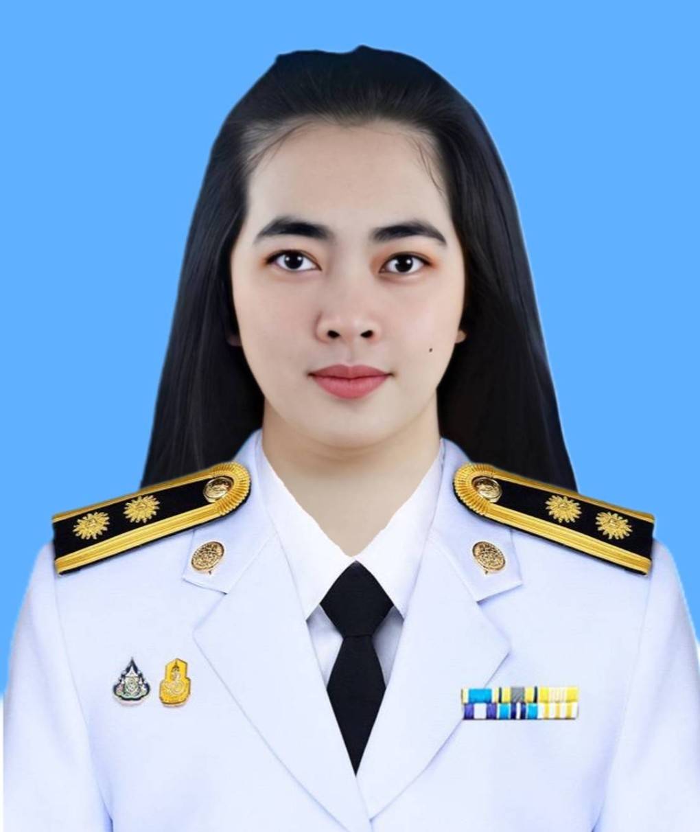 นางสาวสายธาร มงคล