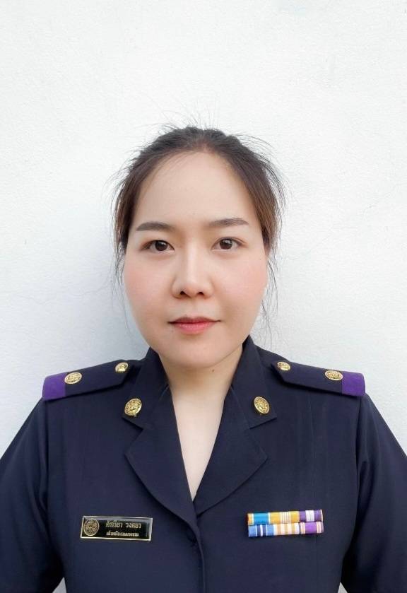 นางสาวคัทรียา วงศยา