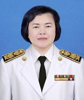 นางสาวกิรณา ตันเพชร