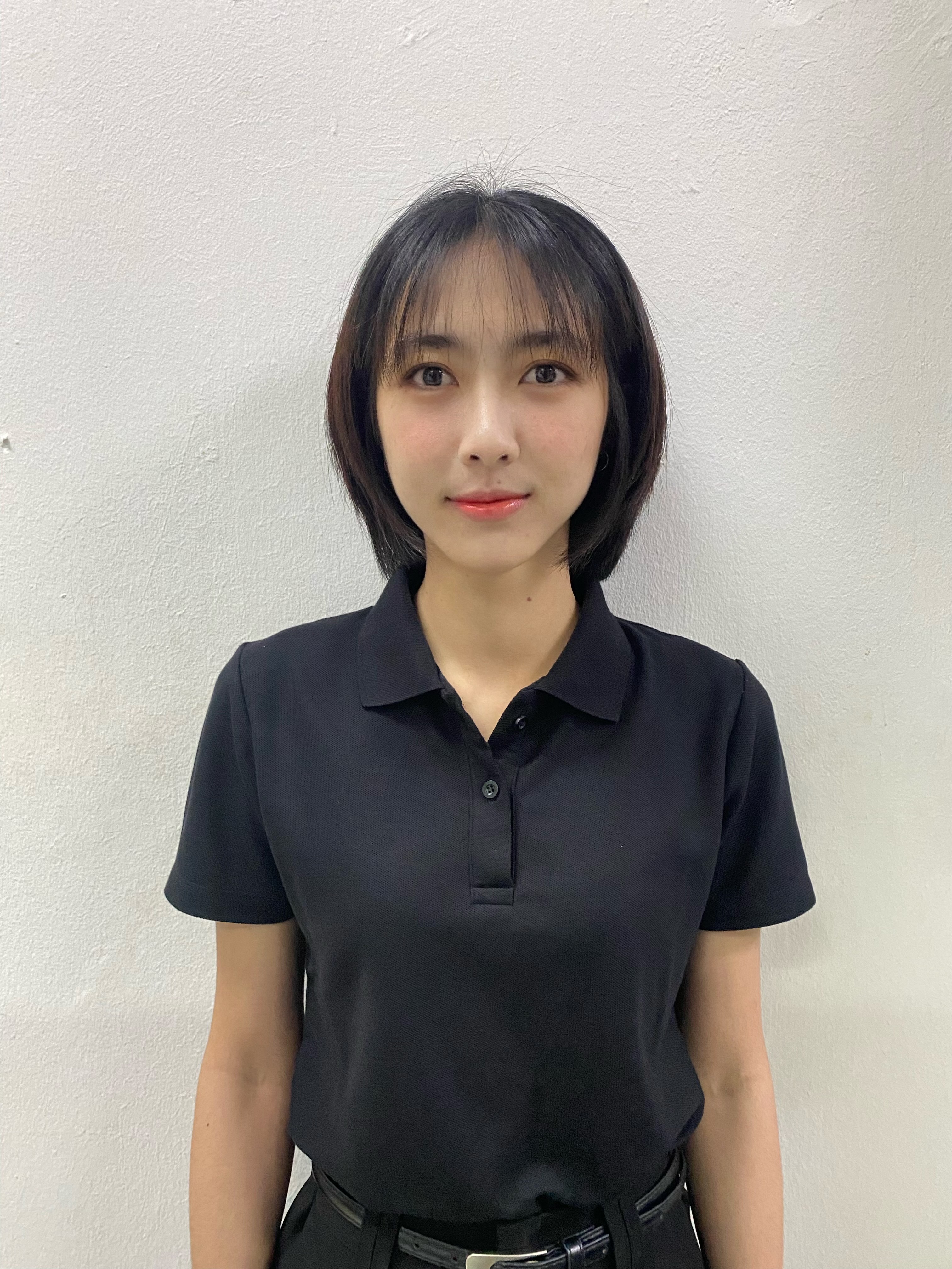 นางสาวธนพร เหล่านนท์ชัย