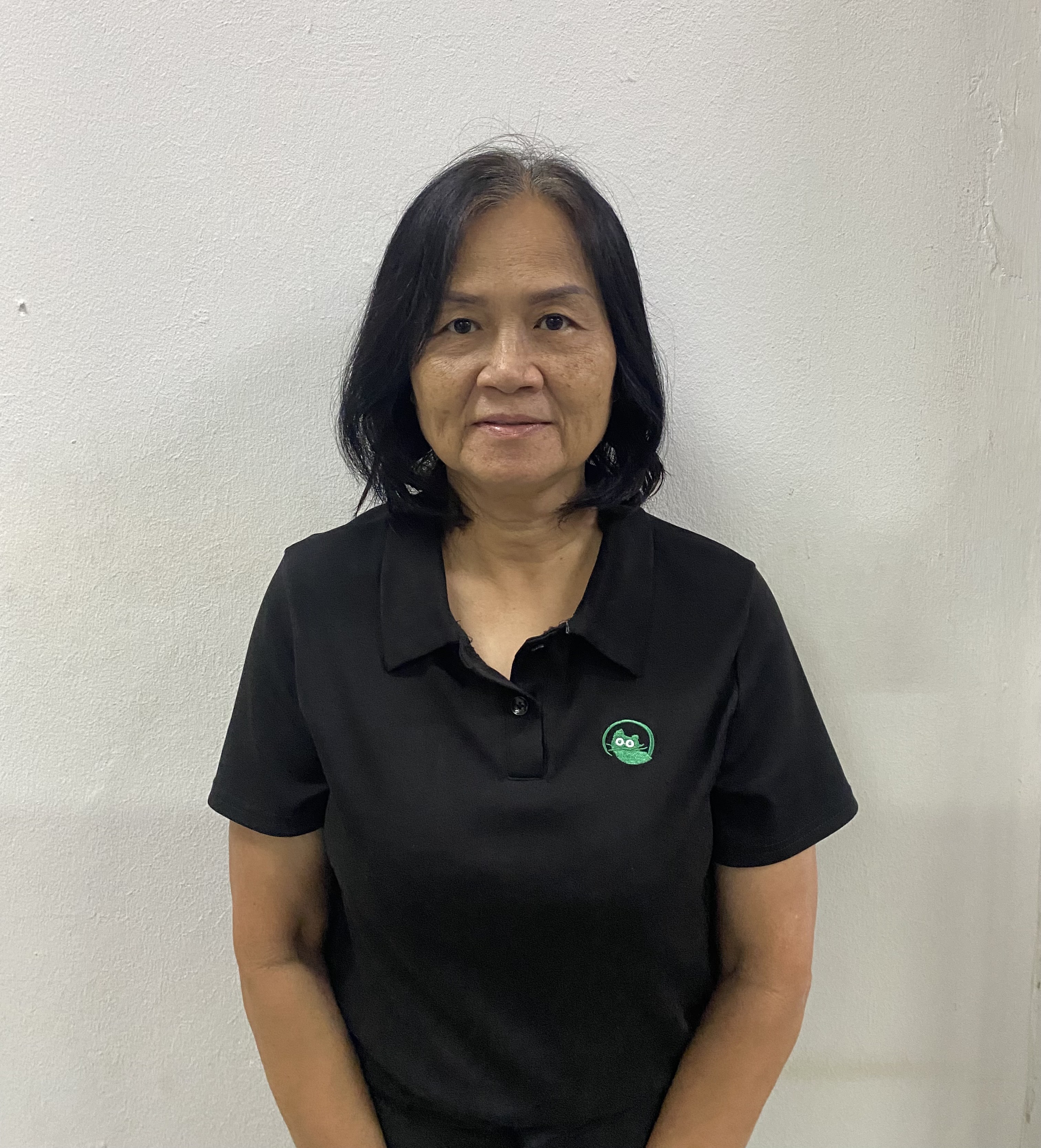 นางสาวธนพร เหล่านนท์ชัย