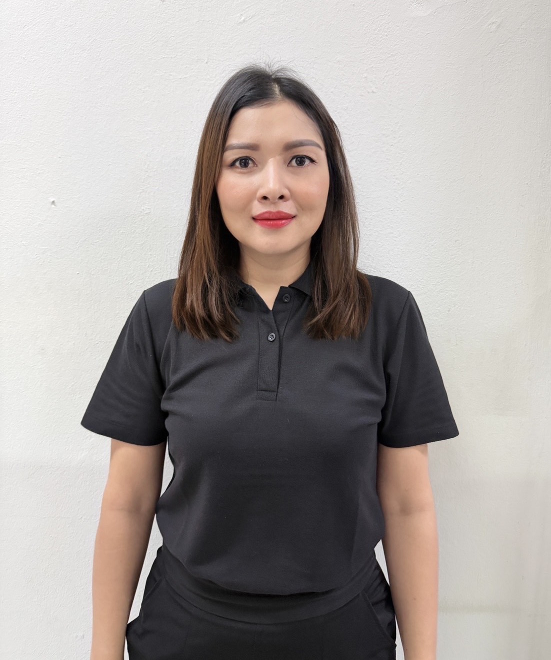 นางสาวกิรณา ตันเพชร