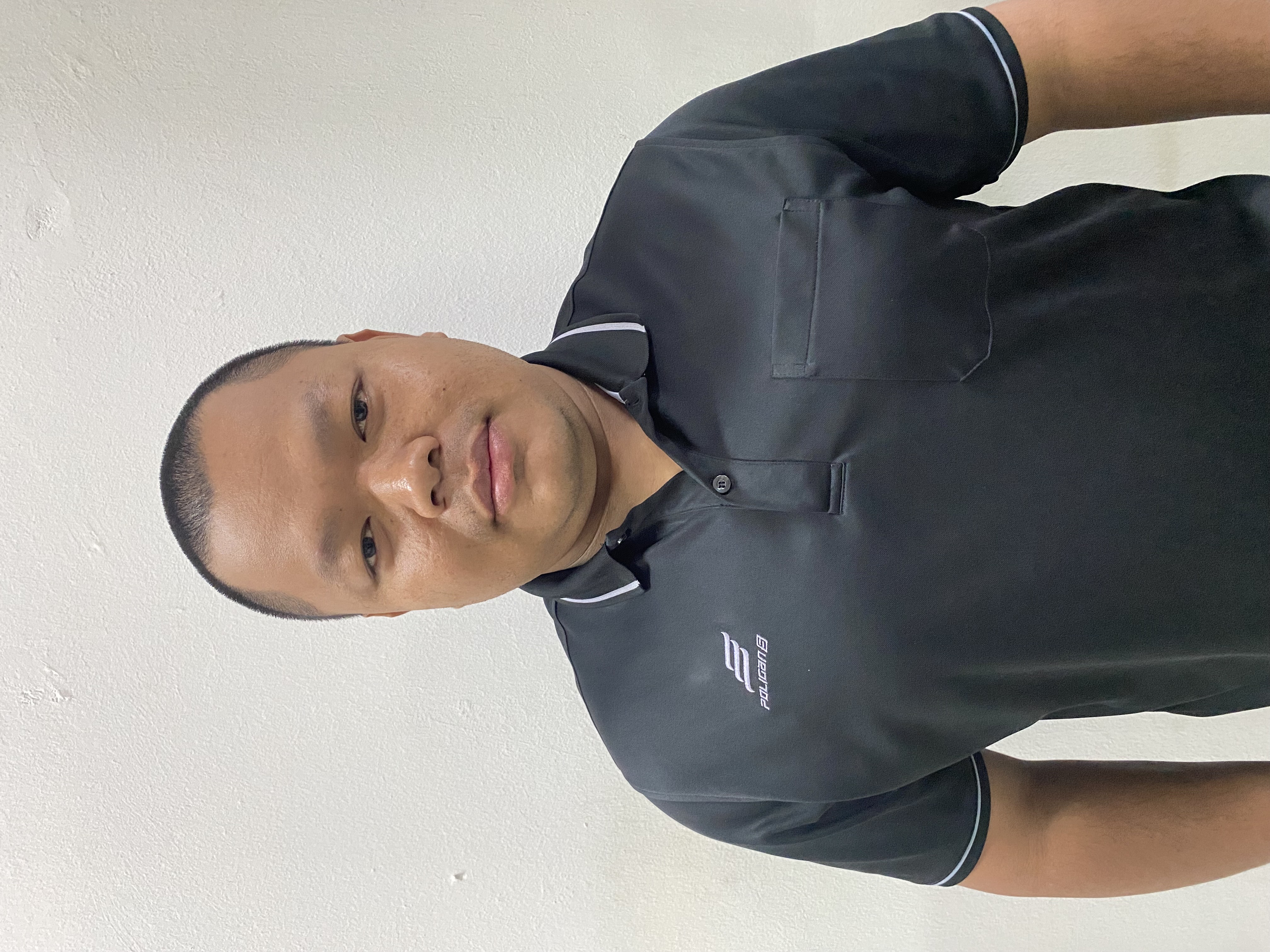 นางสาวธนพร เหล่านนท์ชัย