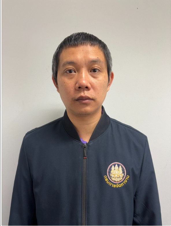 นายฐานทัพ ใจกว้าง