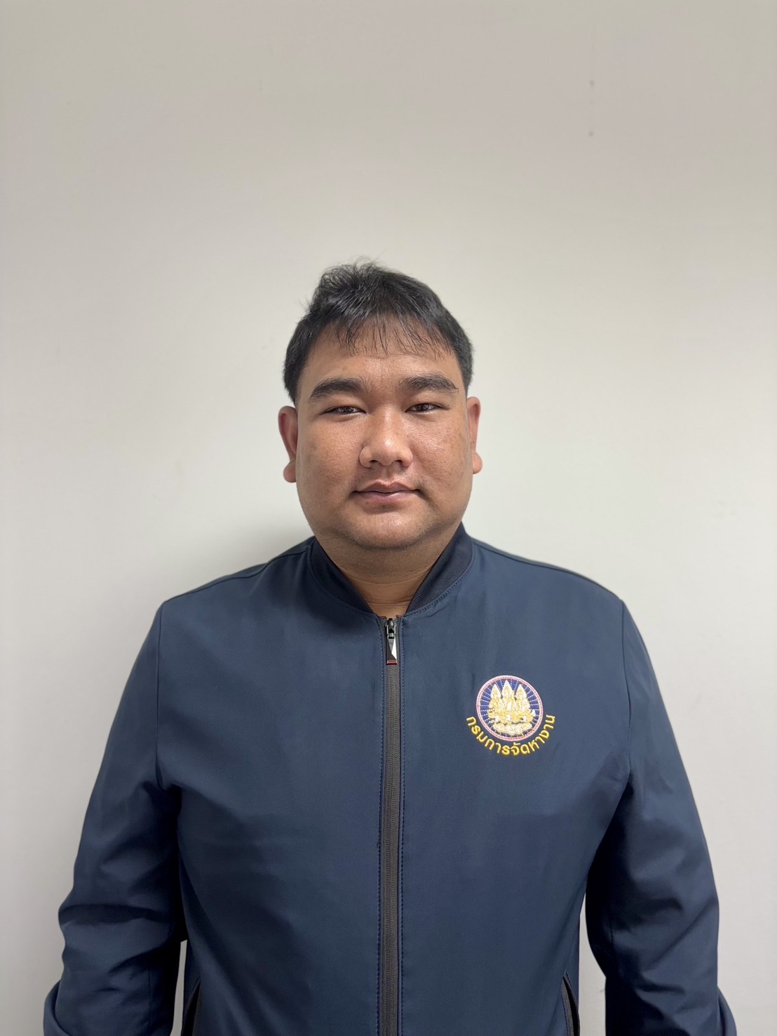 นายเสฎวุฒิ ศรีรักษ์ 