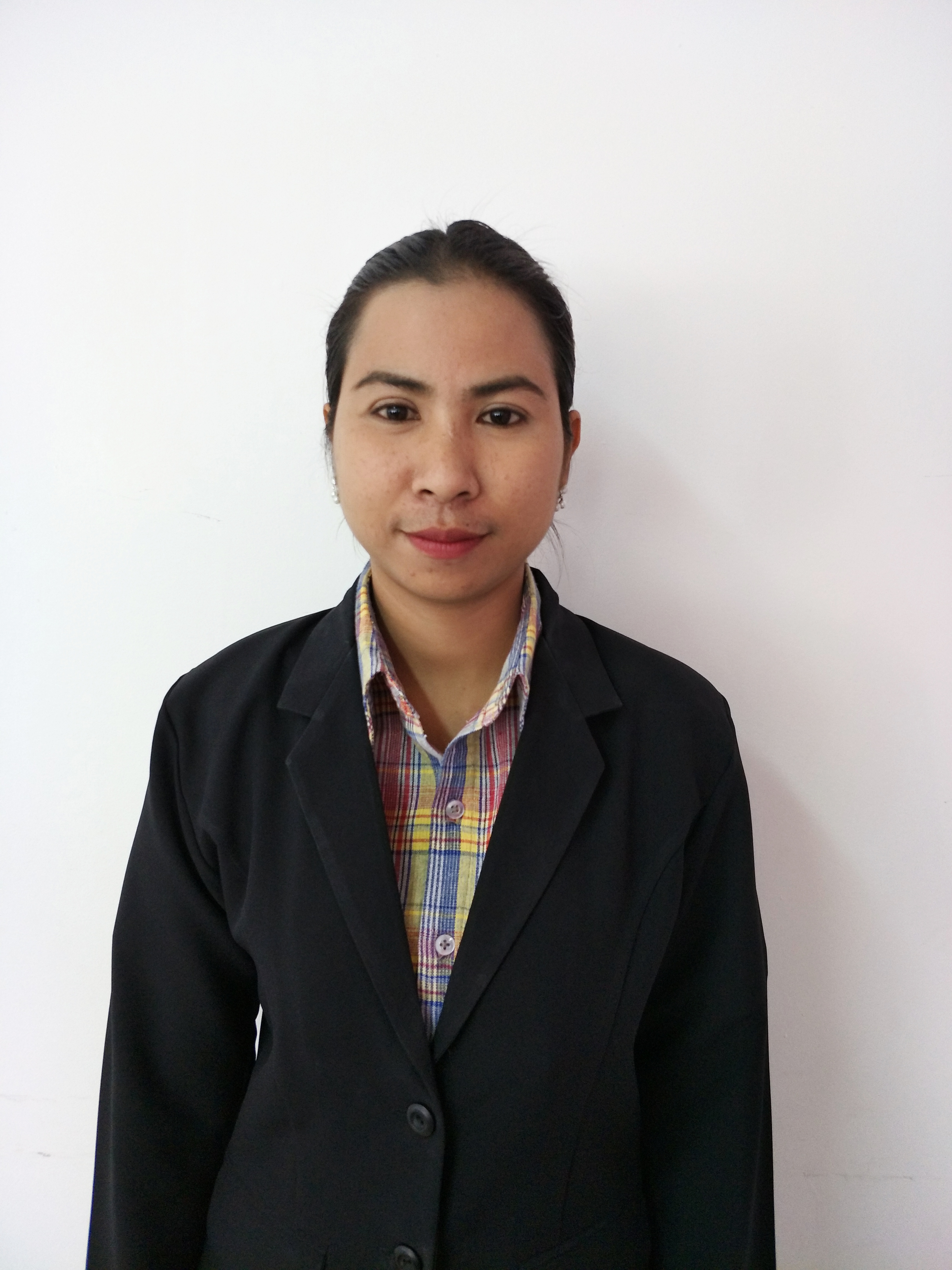 นางสาวพรธิวา  สุปะโก