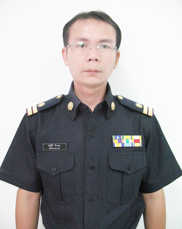 นายสมบัติ  จักรทุม