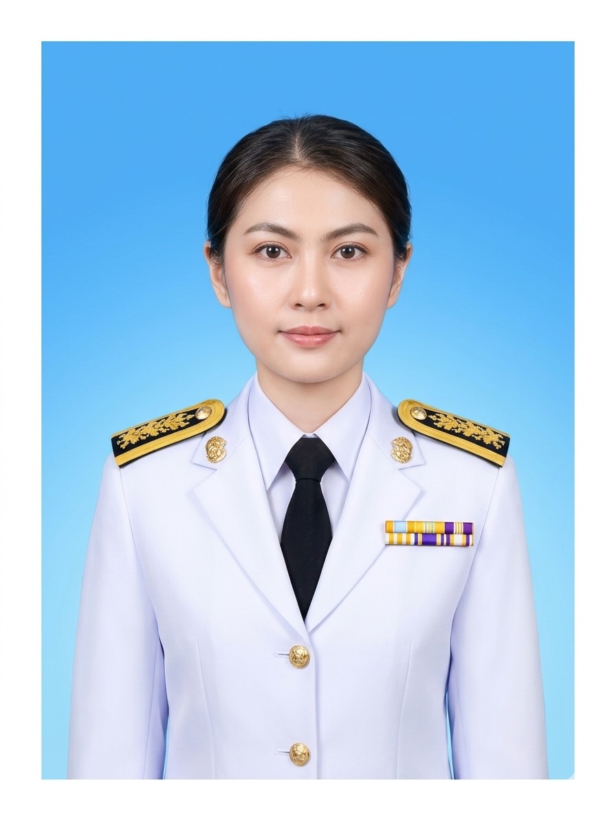 นางสาวนภสร อินไชยา