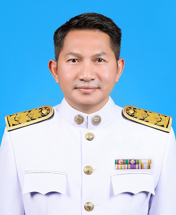 นายหวันสฤษดิ์ หมัดอะหิน