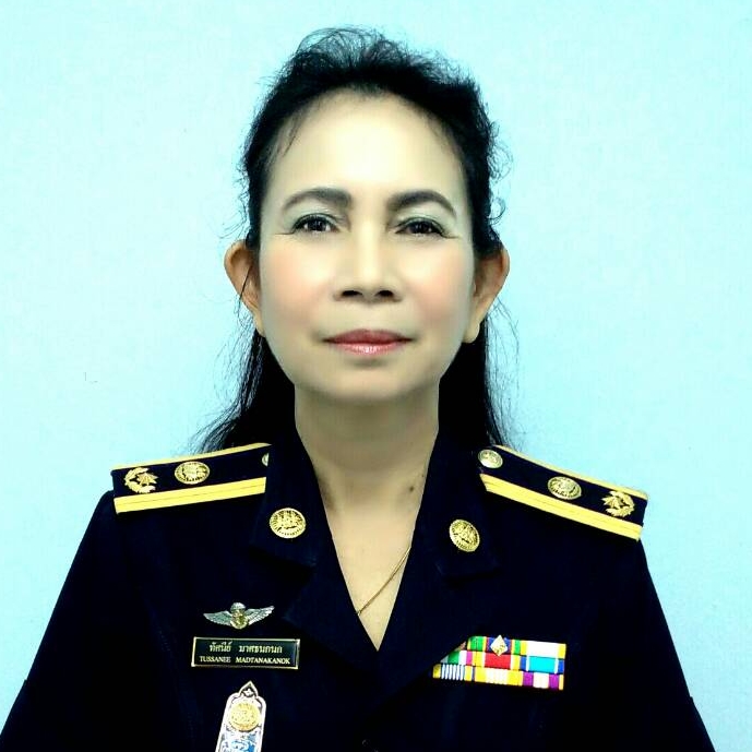 นางทัศนีย์  มาศธนกนก