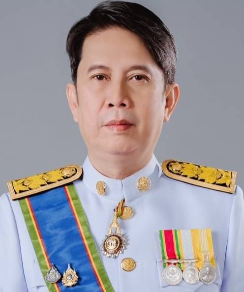 นายพิชิต สิงห์ทองคำ