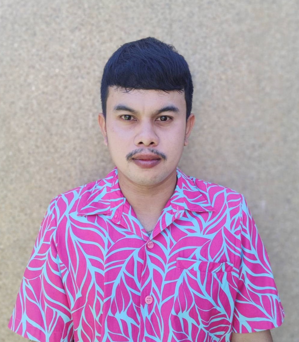 นายอาทิตย์  กล่อมจิตต์