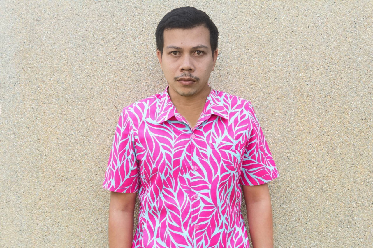 นายอานนท์ สุขใจมิตร