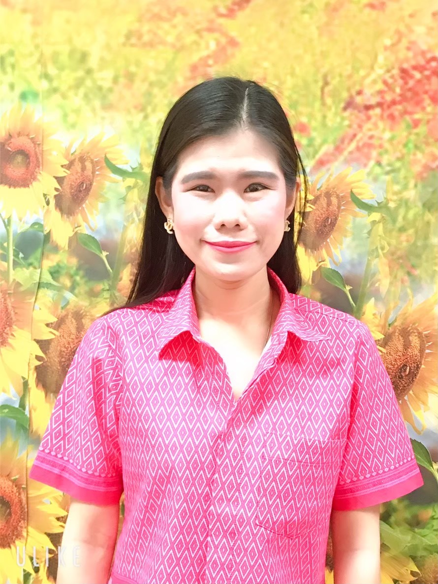 นางสาวพรพิมล ปรักมาภรณ์