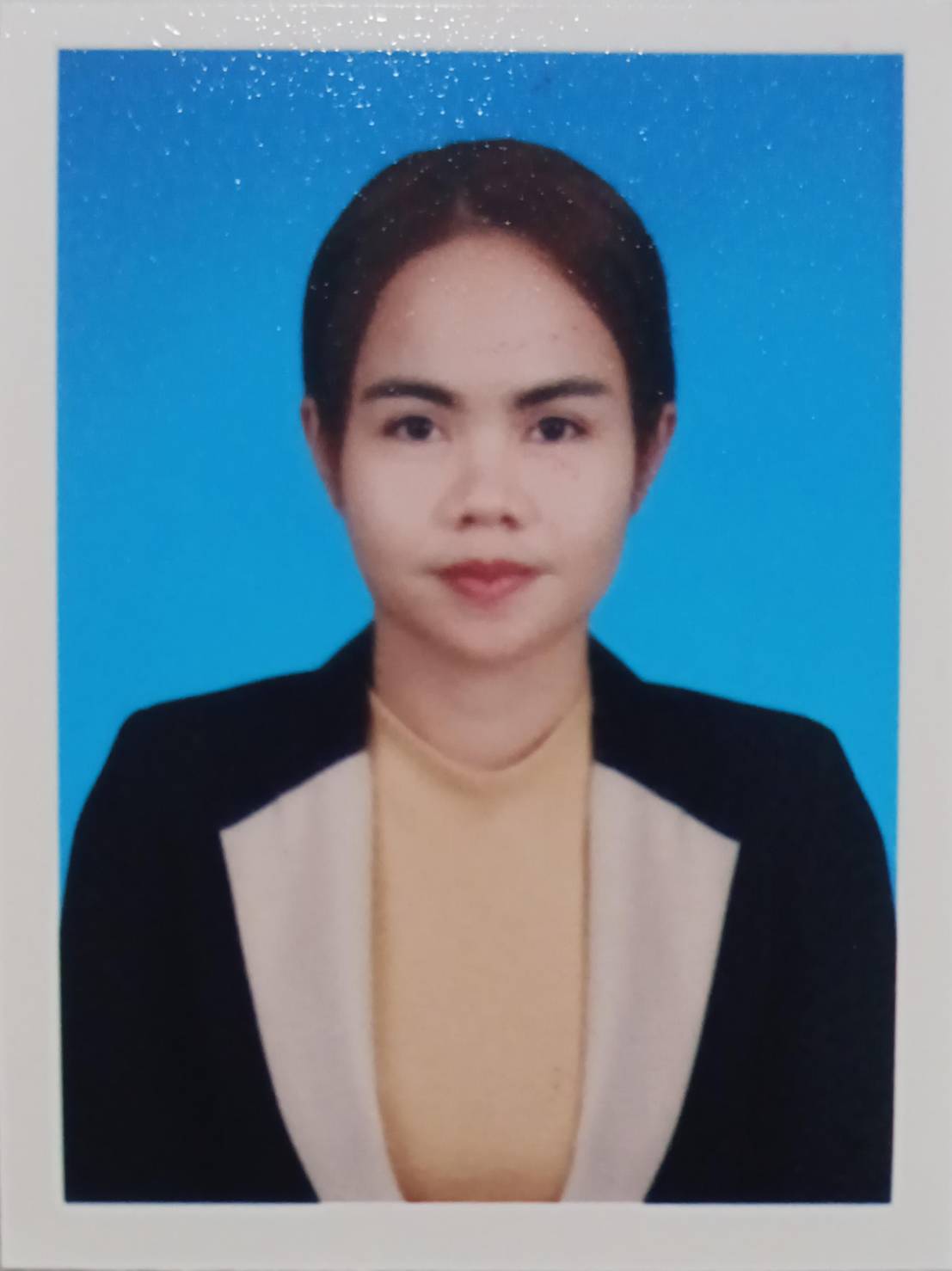 นางปิยาภัทร เปียปั่น