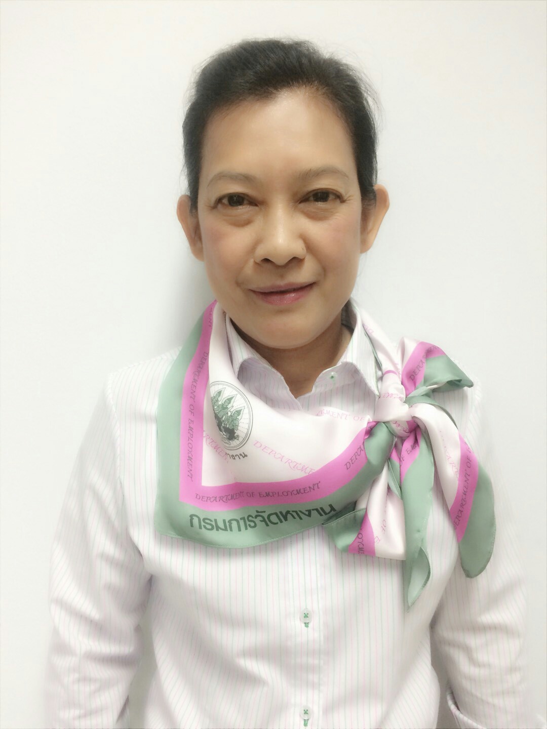 นางสาวสายทอง  พินศิริ