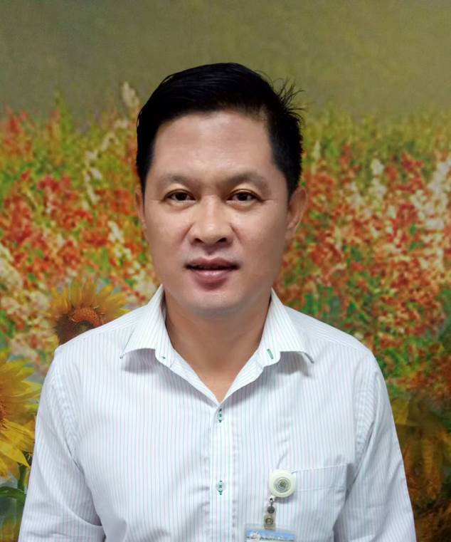 นางสาวเรณู ศรีชมภู