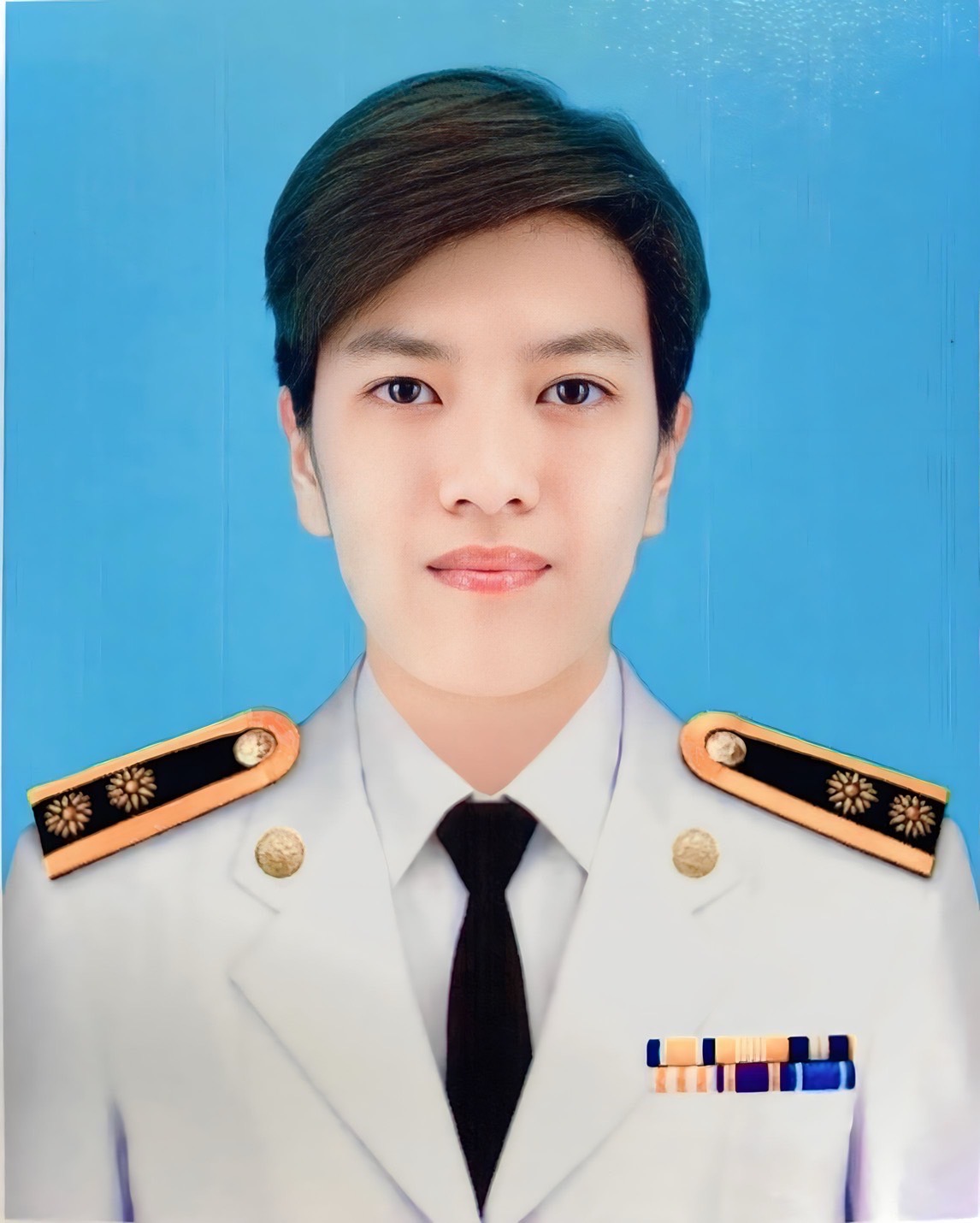 นางสาวสุธีรา บัวบุศย์