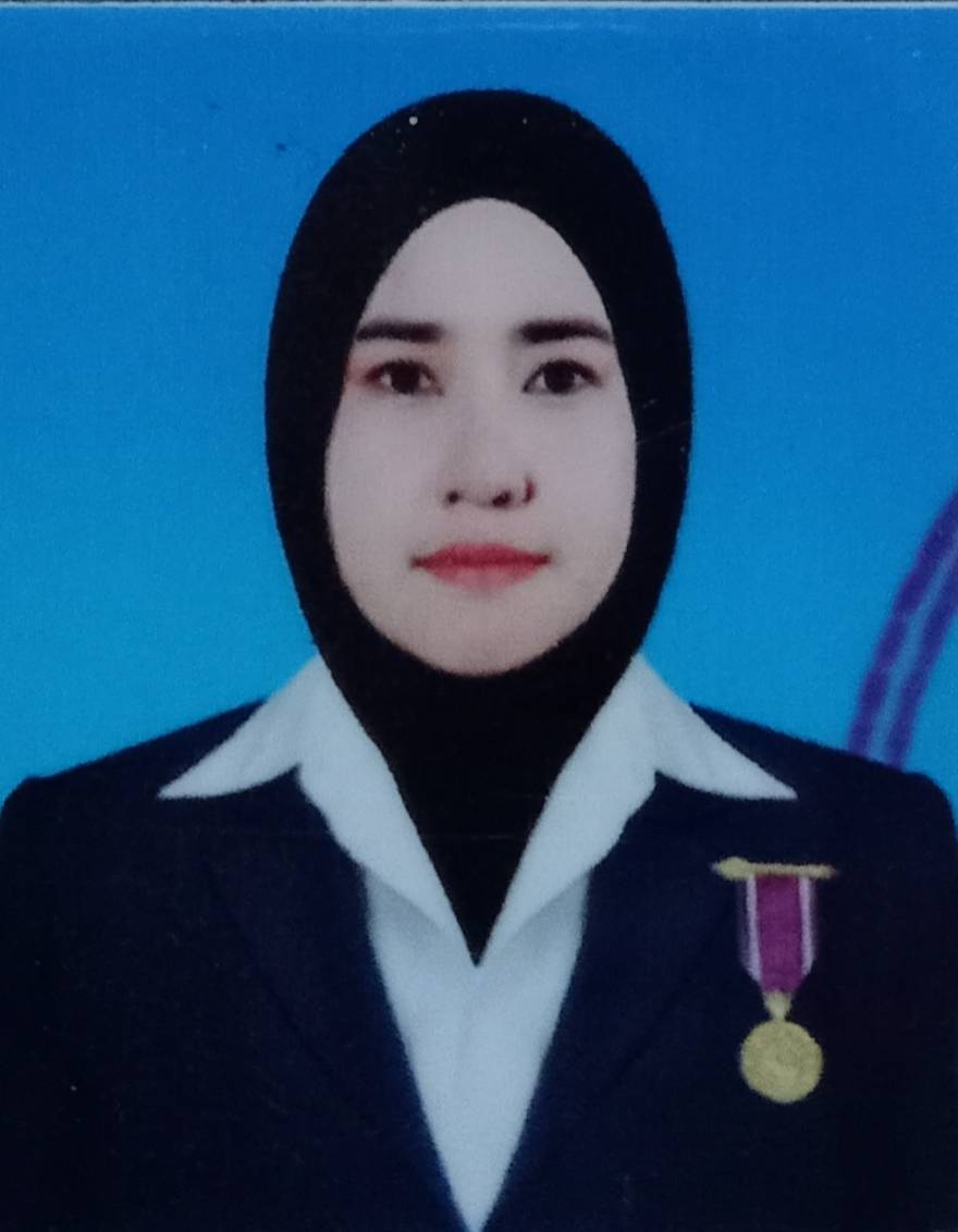 นางมัณฑนา สิงห์ทองรัตน์ 